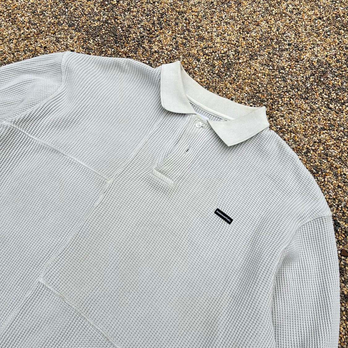 디스이즈네버뎃(ThisIsneverthat)그레이 와플 럭비티 상품이미지2