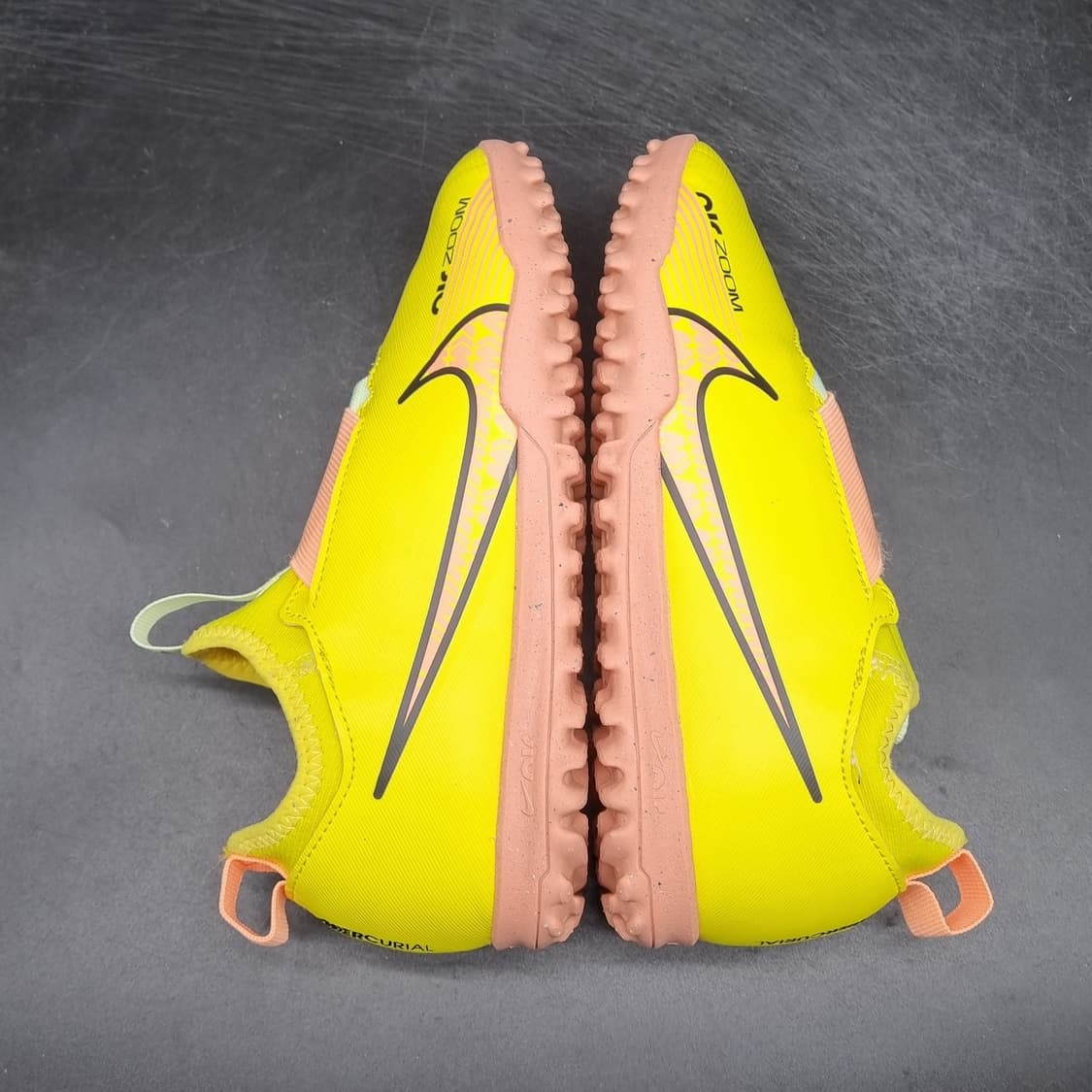 나이키 머큐리얼 베이퍼15 아동풋살화 230 상품이미지5
