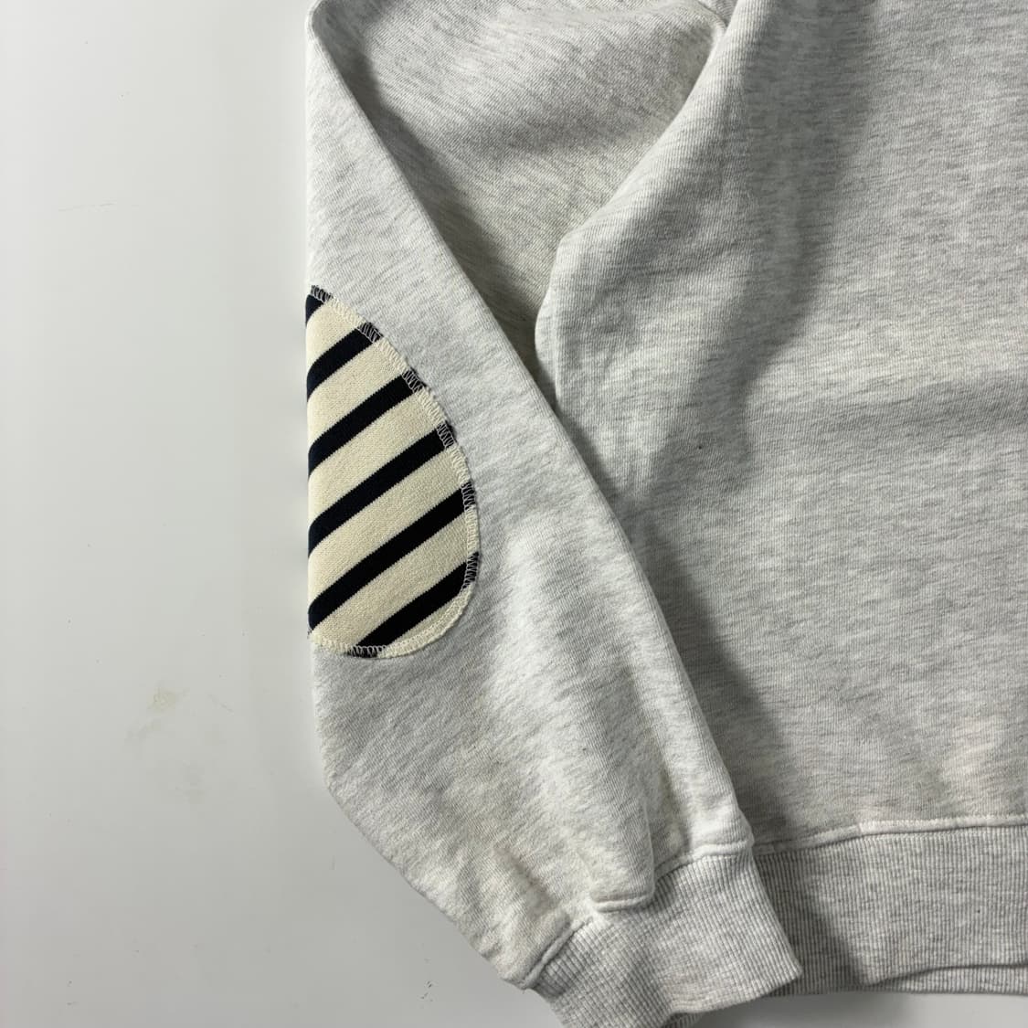 Saint james  세인트 제임스 코튼 봉봉 엘보패치 그레이 맨투맨  상품이미지3