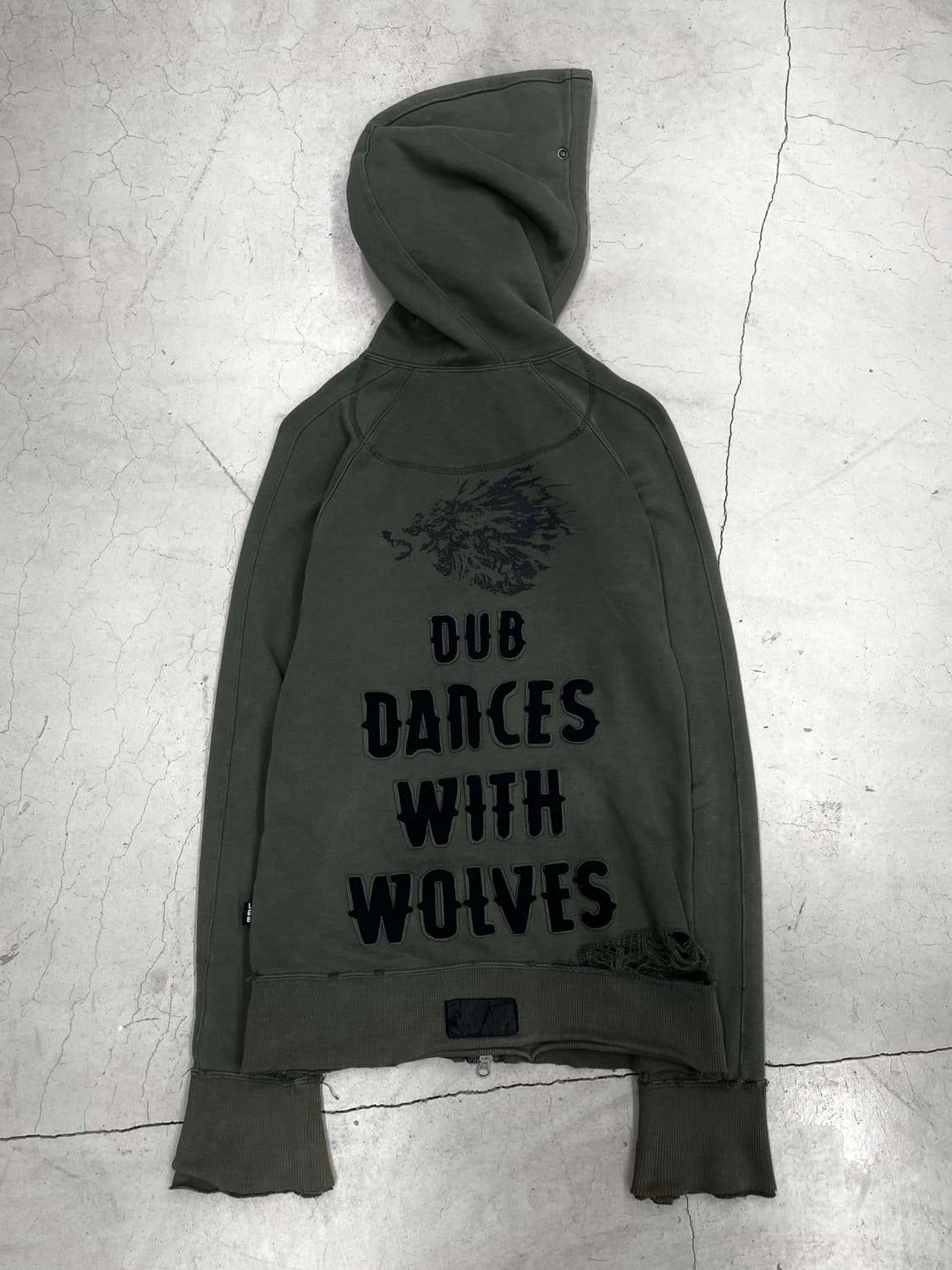 L.G.B. “DUB DANCE WITH WOLVES” Hoodie 상품이미지1