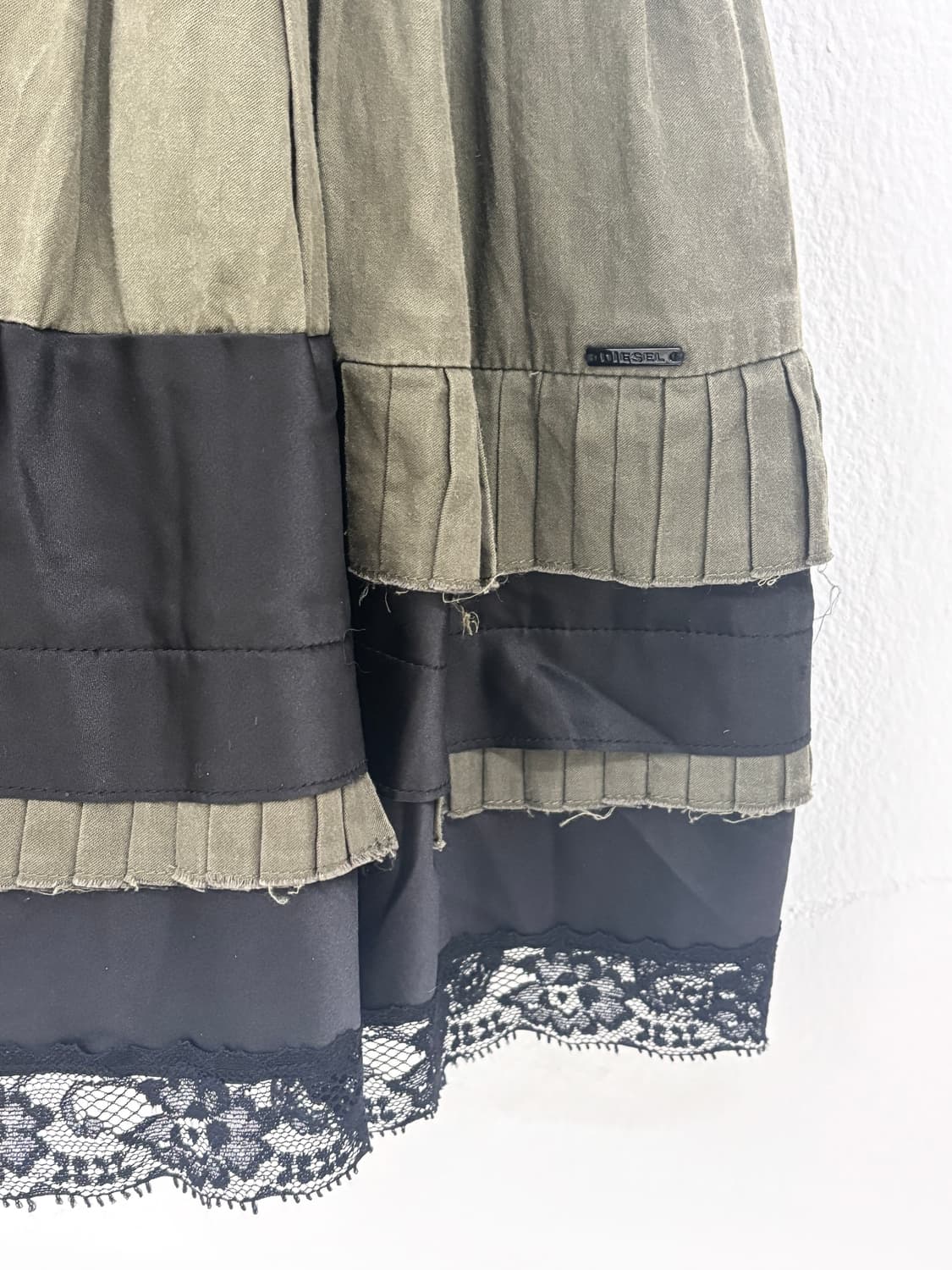 Diesel  mid skirt 상품이미지8
