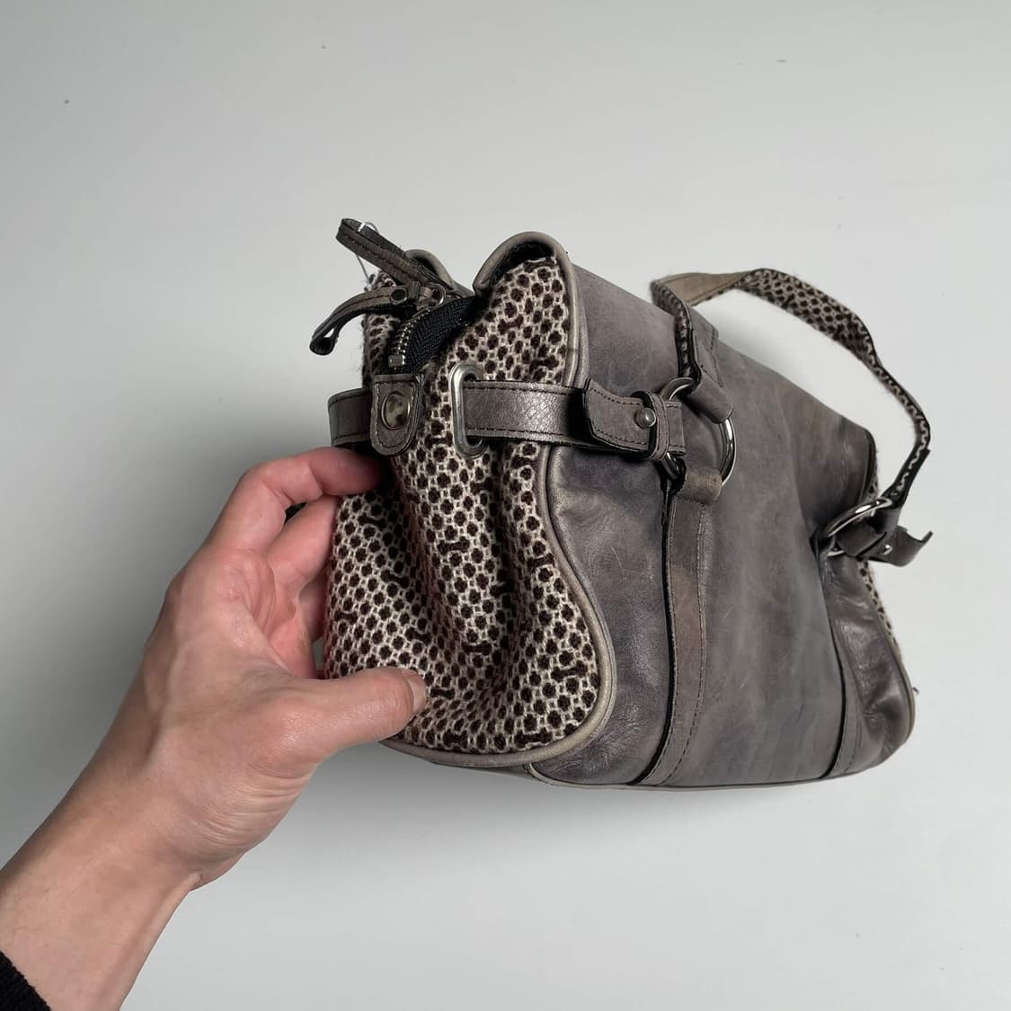 cuir jouer cube 레더 도트 패브릭 백 상품이미지4