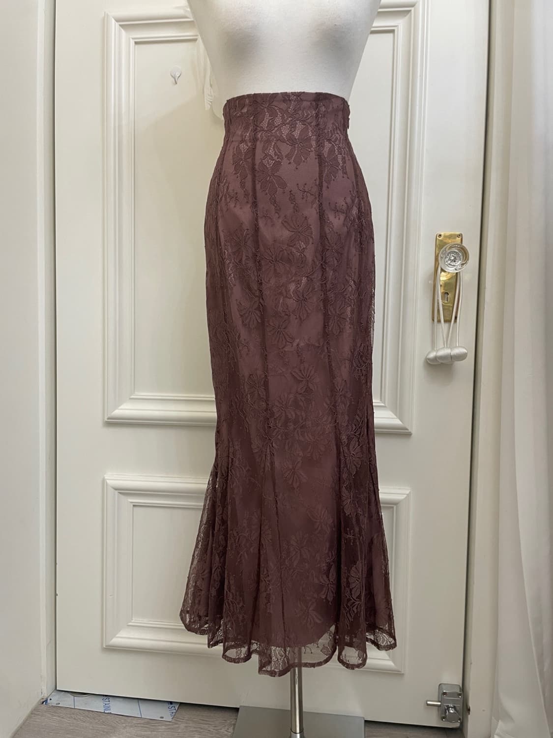 SNIDEL back banding mermaid long lace sk 상품이미지5