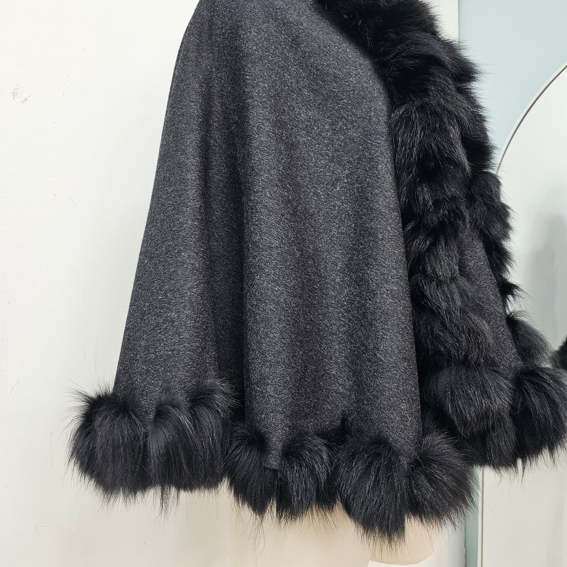 캐시미어 울 폭스퍼 블랙 판초 케이프 망토 상품이미지7