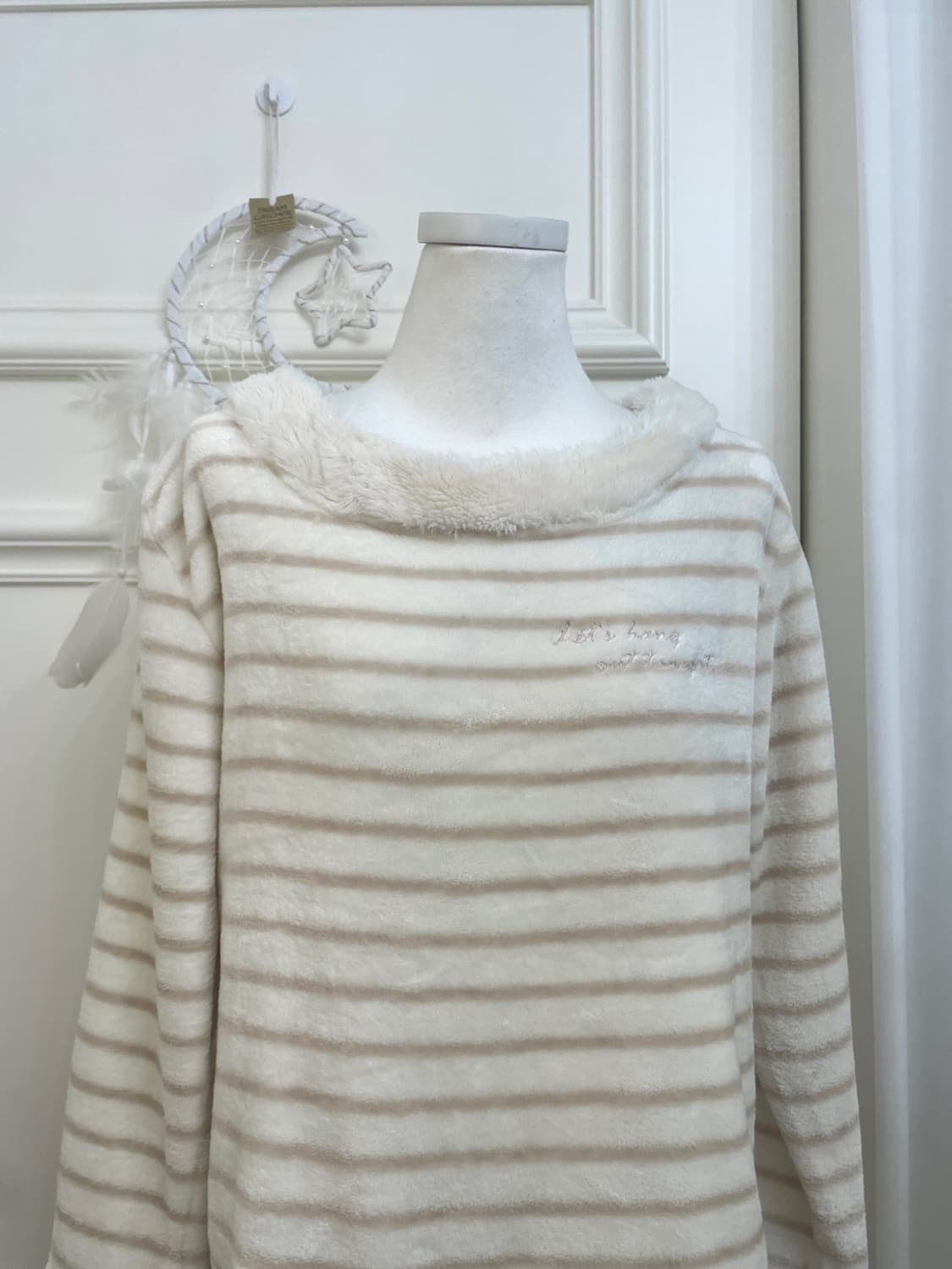 ivory beige stripe fur point home wear 상품이미지5