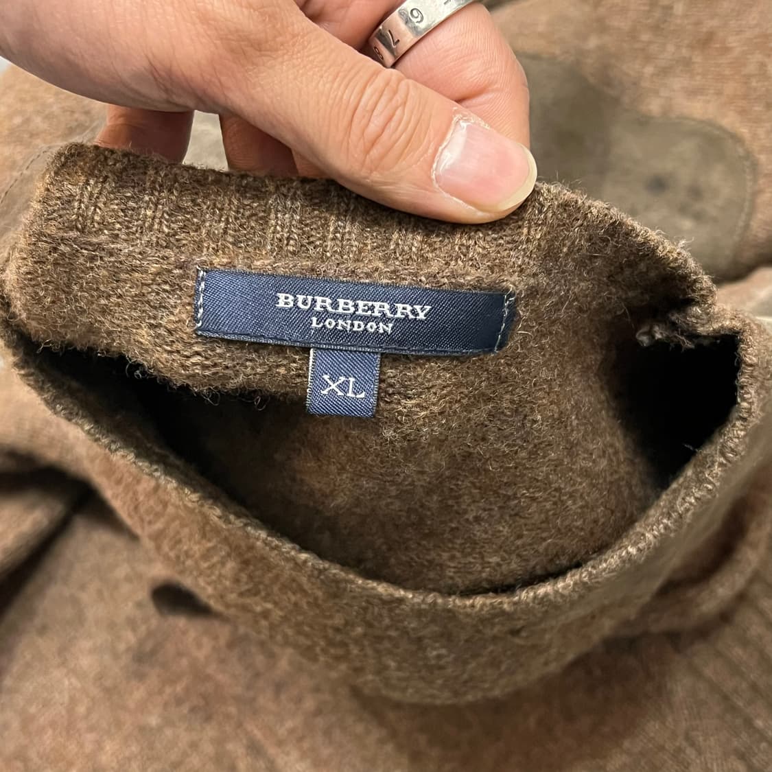  버버리 레더 암패치 니트 y14864 상품이미지6