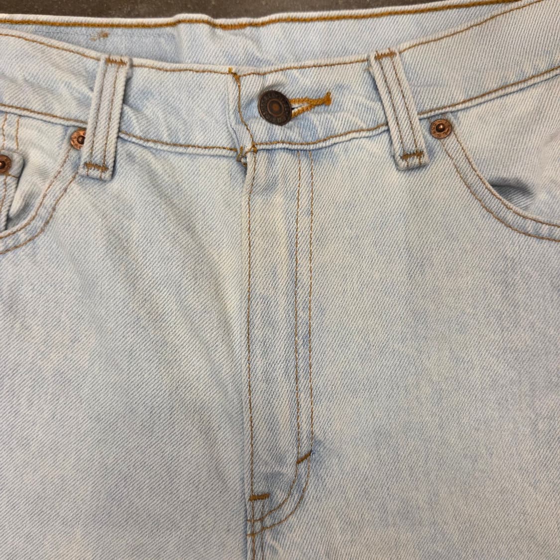 90s 리바이스 550 Made in USA 연청 데님 반바지 상품이미지3