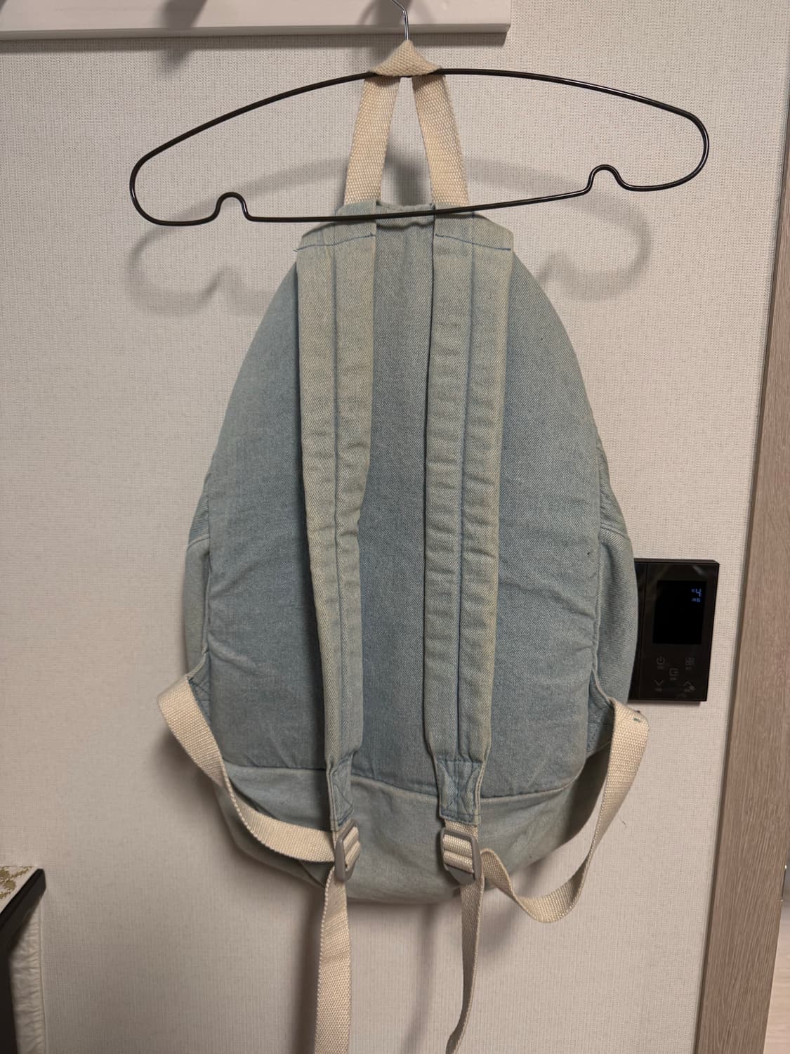 아메리칸 어패럴 연청 데님 백팩 상품이미지3