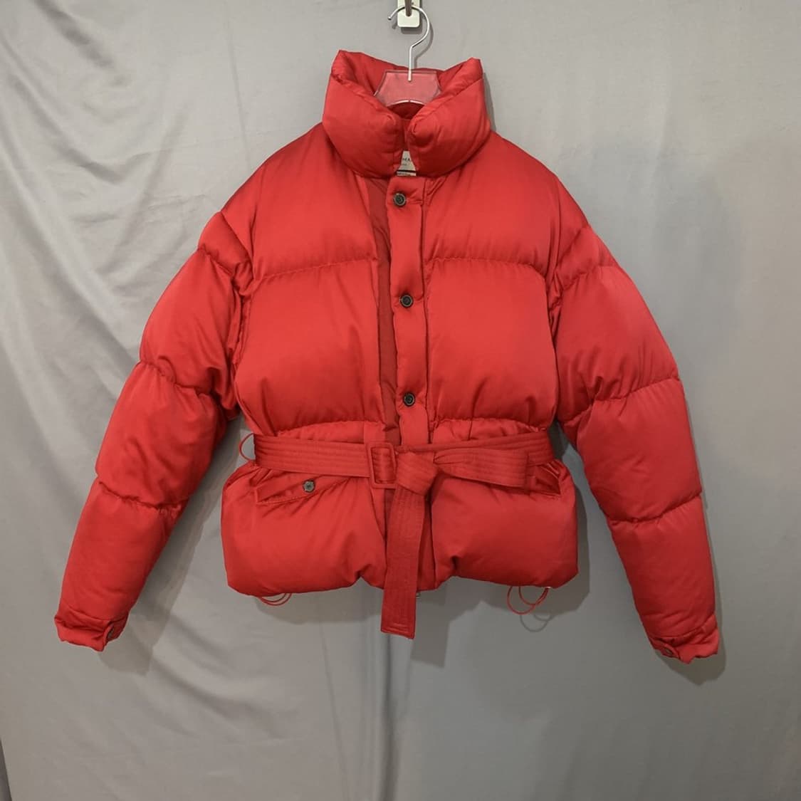 S 누마레 아바 벨티드 숏 덕다운 오리털 레드 패딩 상품이미지2