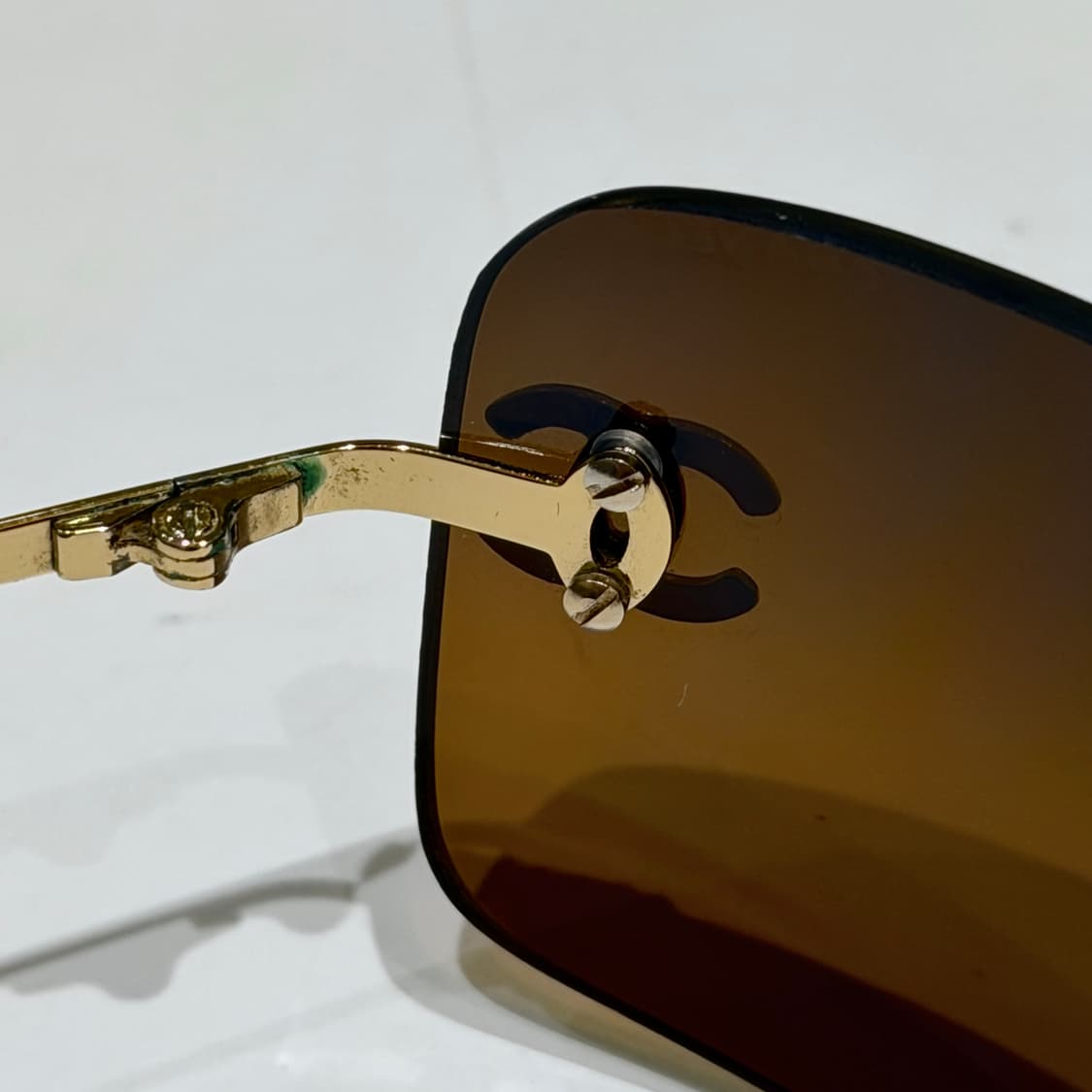 00‘s 샤넬 4017-D 빈티지 무테 선글라스 상품이미지6