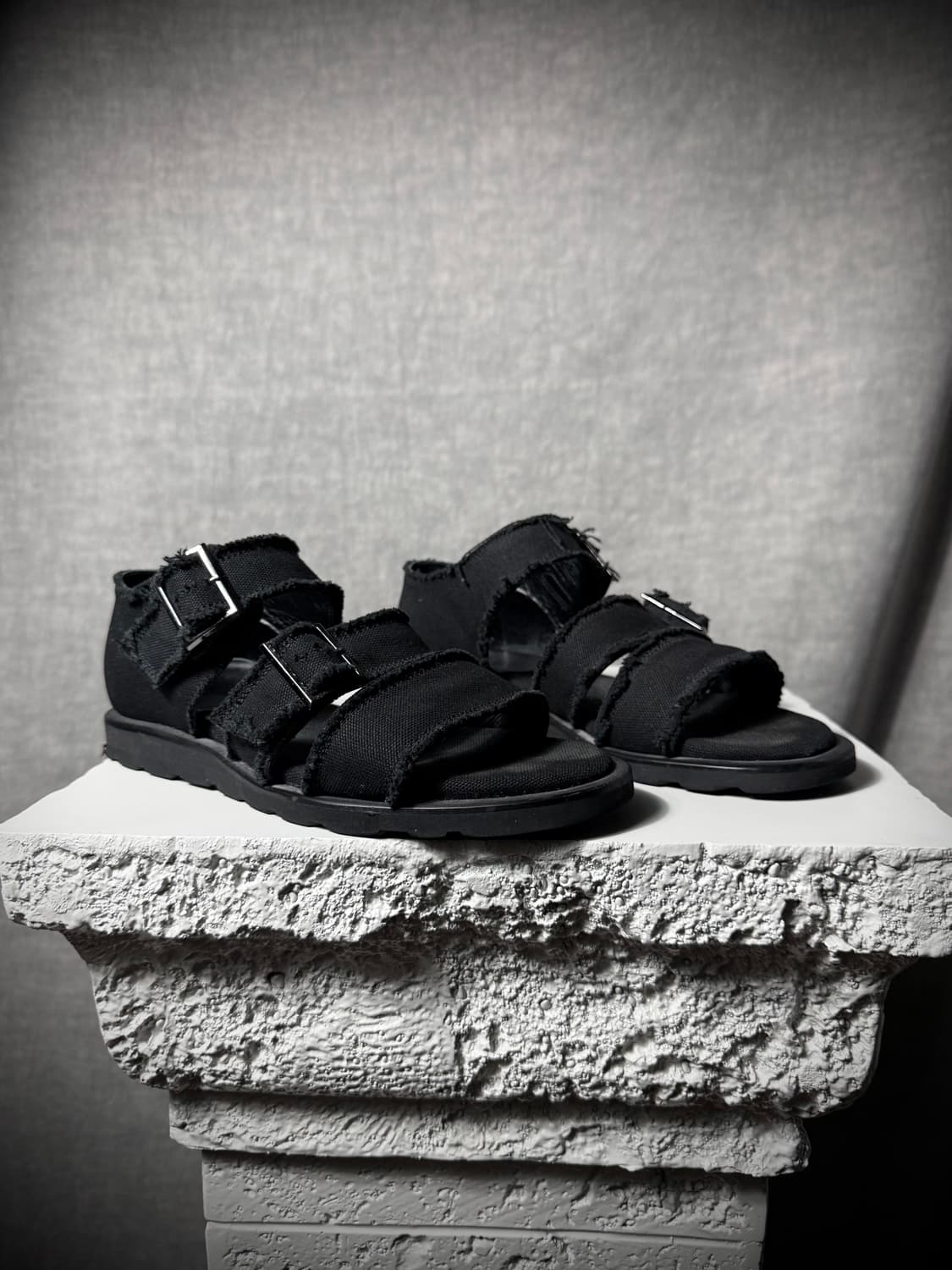 Yohji Yamamoto Pour Homme Frayed Sandals 상품이미지2
