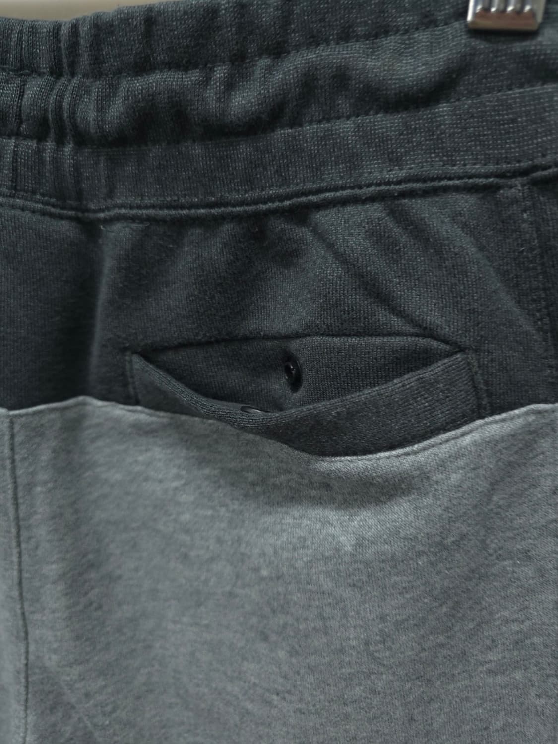 나이키 배색 기모 스웨트 조거팬츠 (여성 25~27) 상품이미지9