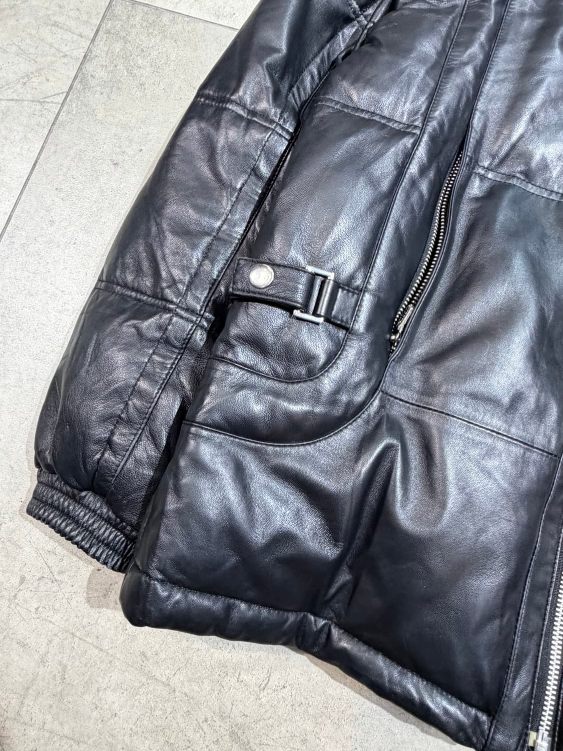 Male & co 양가죽 레더 패딩 자켓 상품이미지2