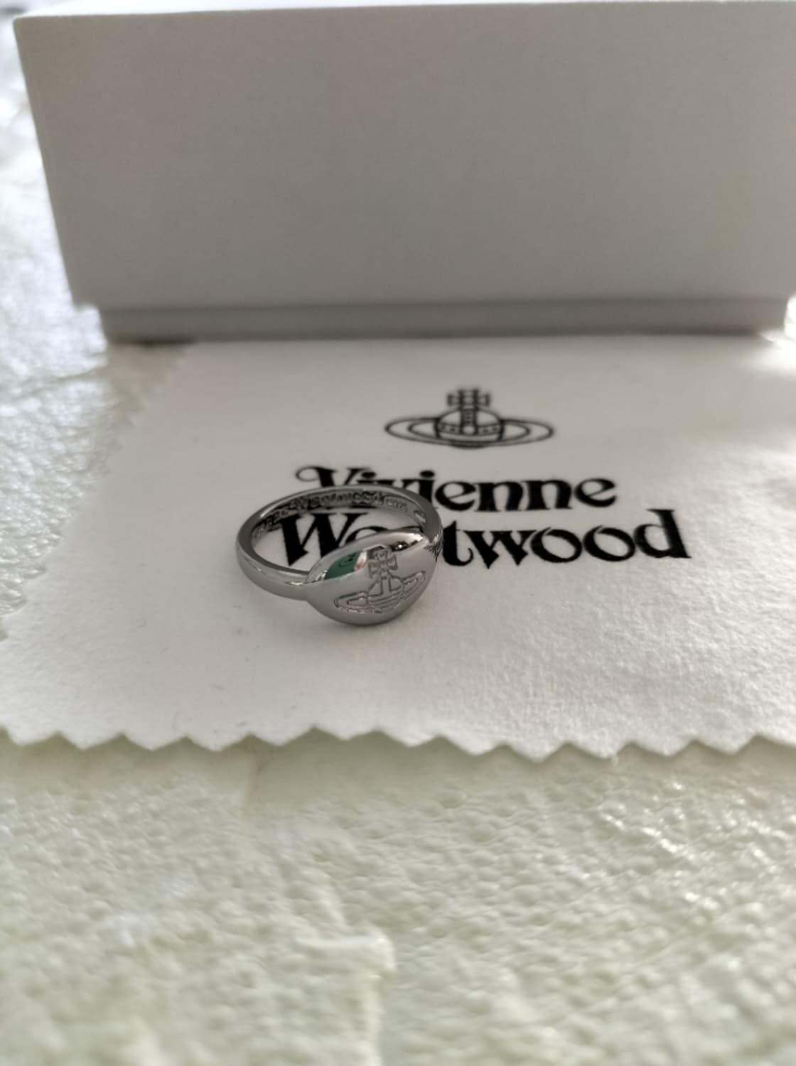 비비안웨스트우드 아카이브 orb 각인 디테일링 반지 상품이미지2