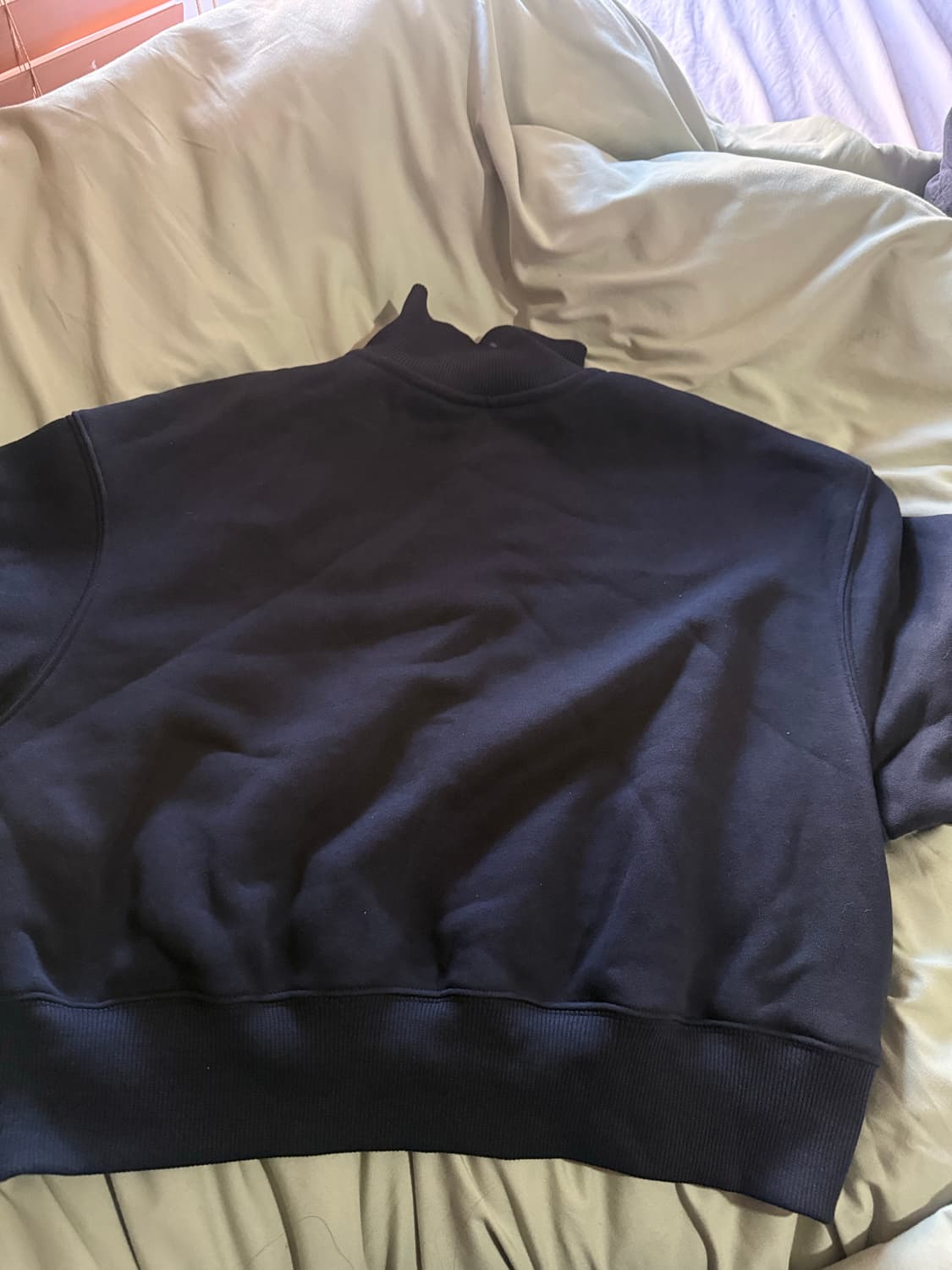 NIKE 크롭 하프집업 블랙 상품이미지2