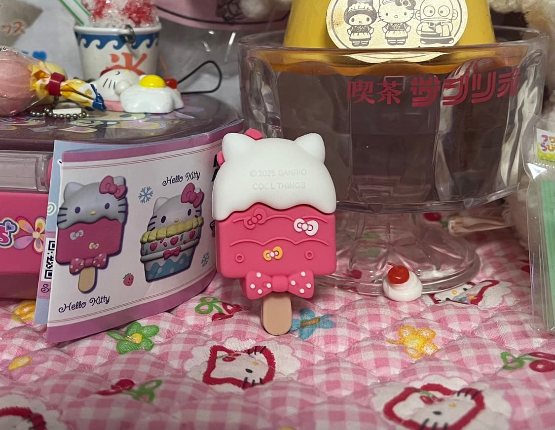 아이스크림 키티 스위트타임 디저트 갸루 스위츠 막대바 산리오 가챠 상품이미지2