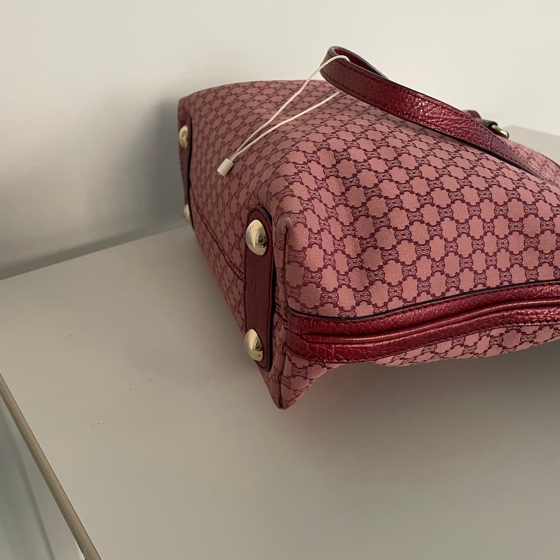 셀린느 마카담 토트백 레드 상품이미지4