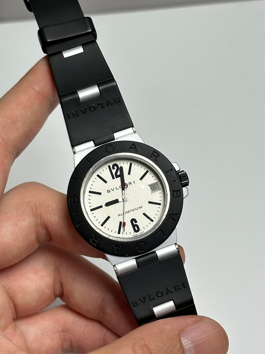 불가리 알루미늄 오토매틱 38mm 시계 상품이미지4