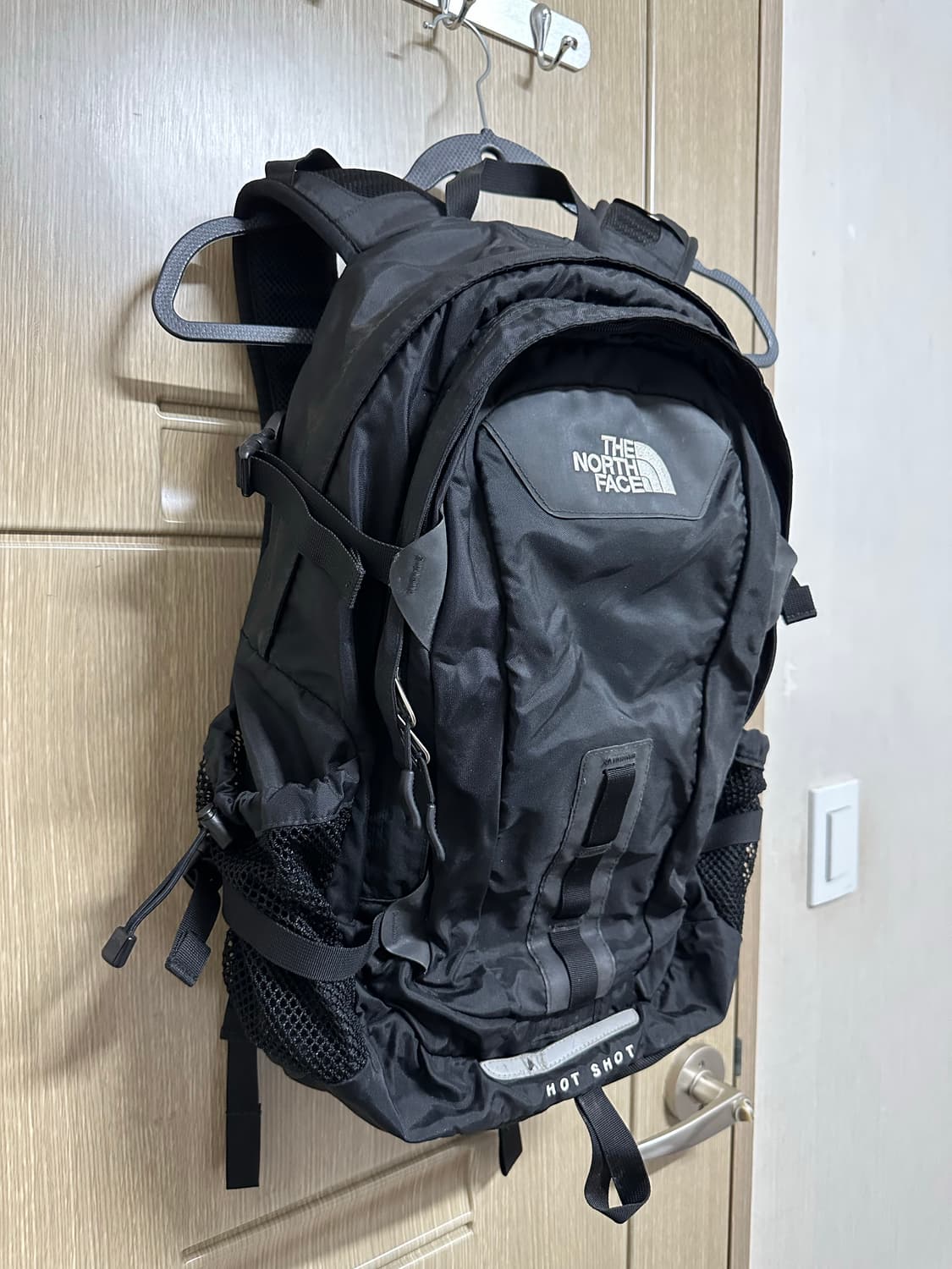 노스페이스 핫샷 백팩 블랙 상품이미지3