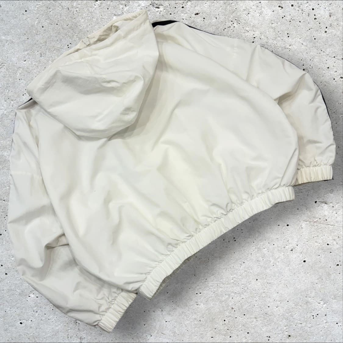 [L] 23s 아디다스 삼선 우븐 후드 바람막이 화이트 D818 상품이미지2