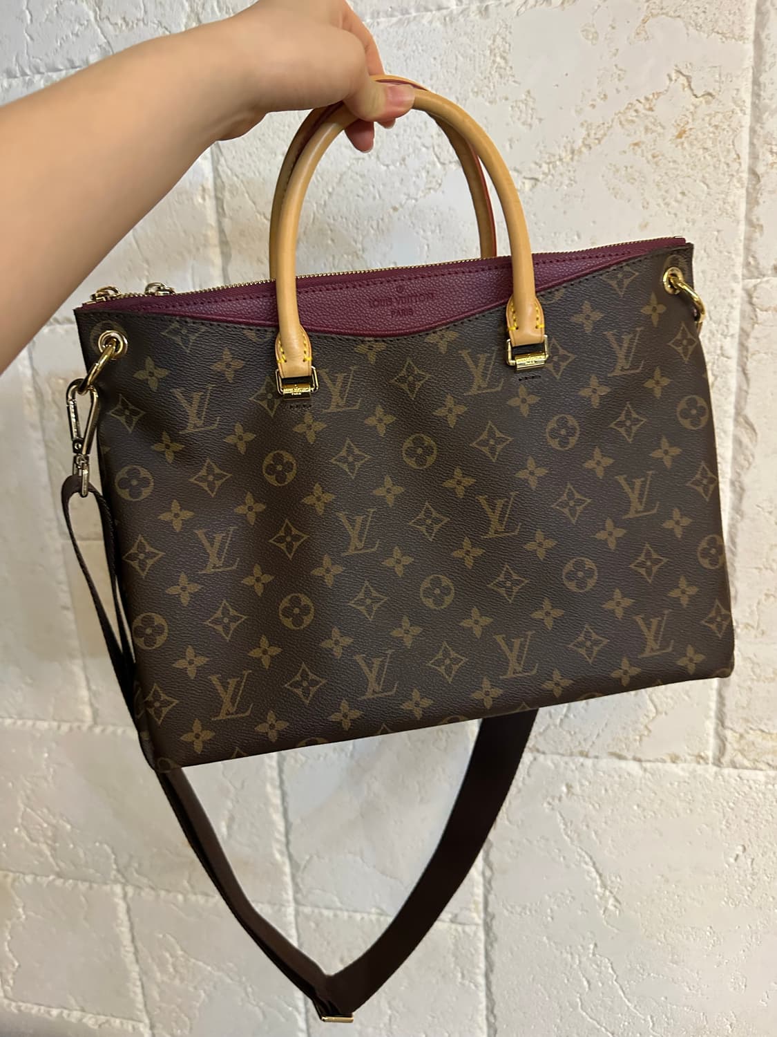 루이비통 팔라스 모노그램 숄더백 상품이미지1