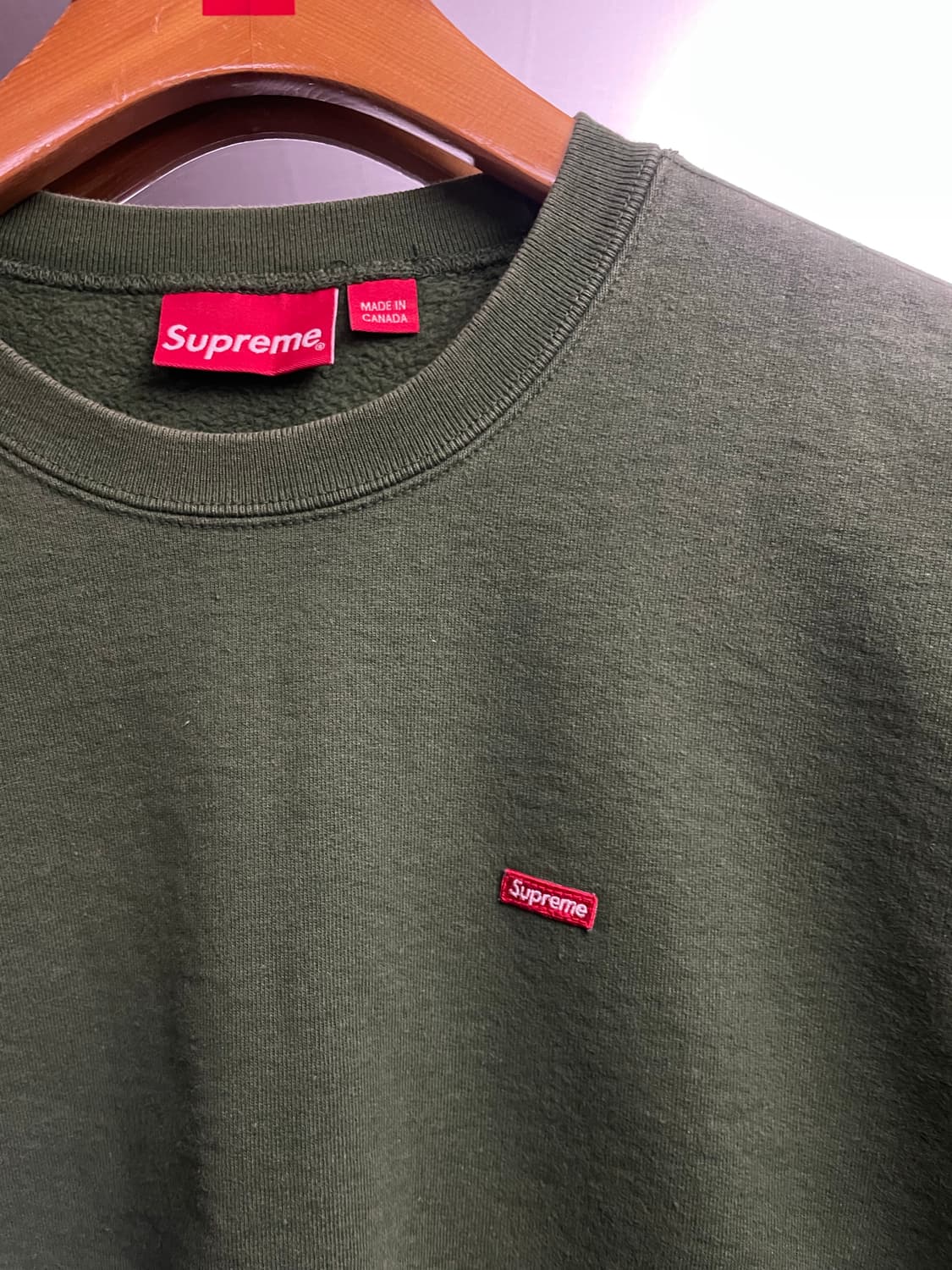 슈프림 스몰로고 맨투맨 M 상품이미지2