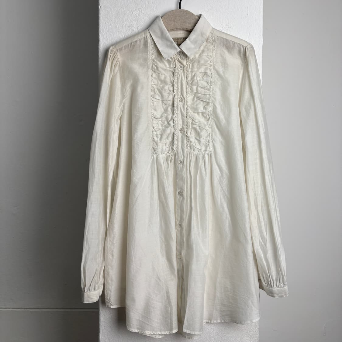 BURBERRY Ivory Blouse 상품이미지1