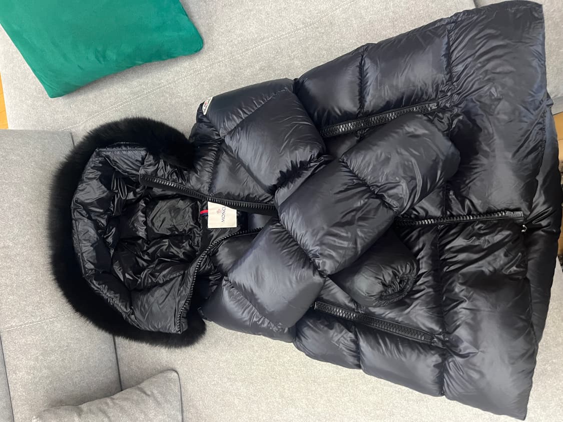 몽클레어 리얼퍼 패딩 상품이미지2