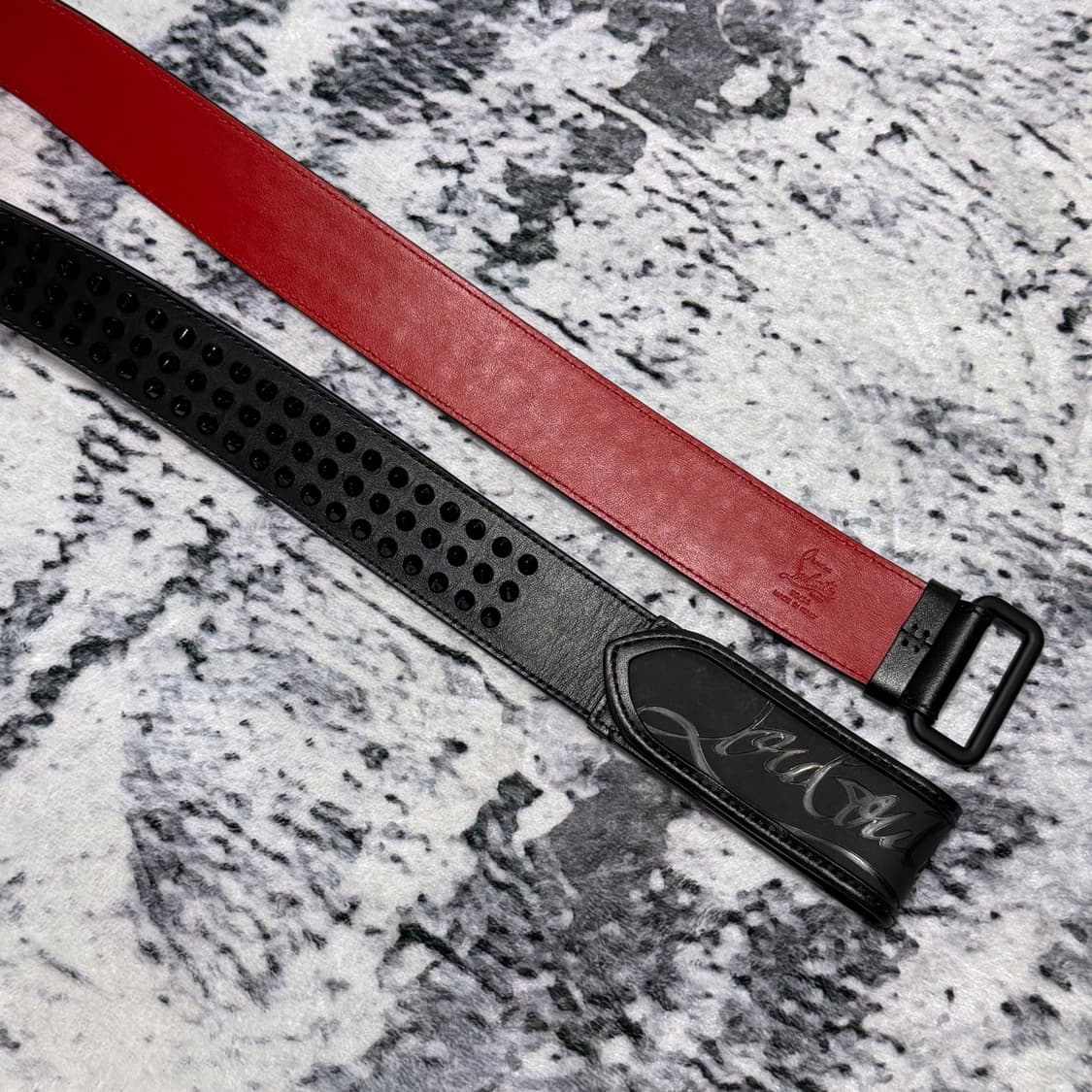 크리스찬루부탱 스파이크 벨트 90 상품이미지2