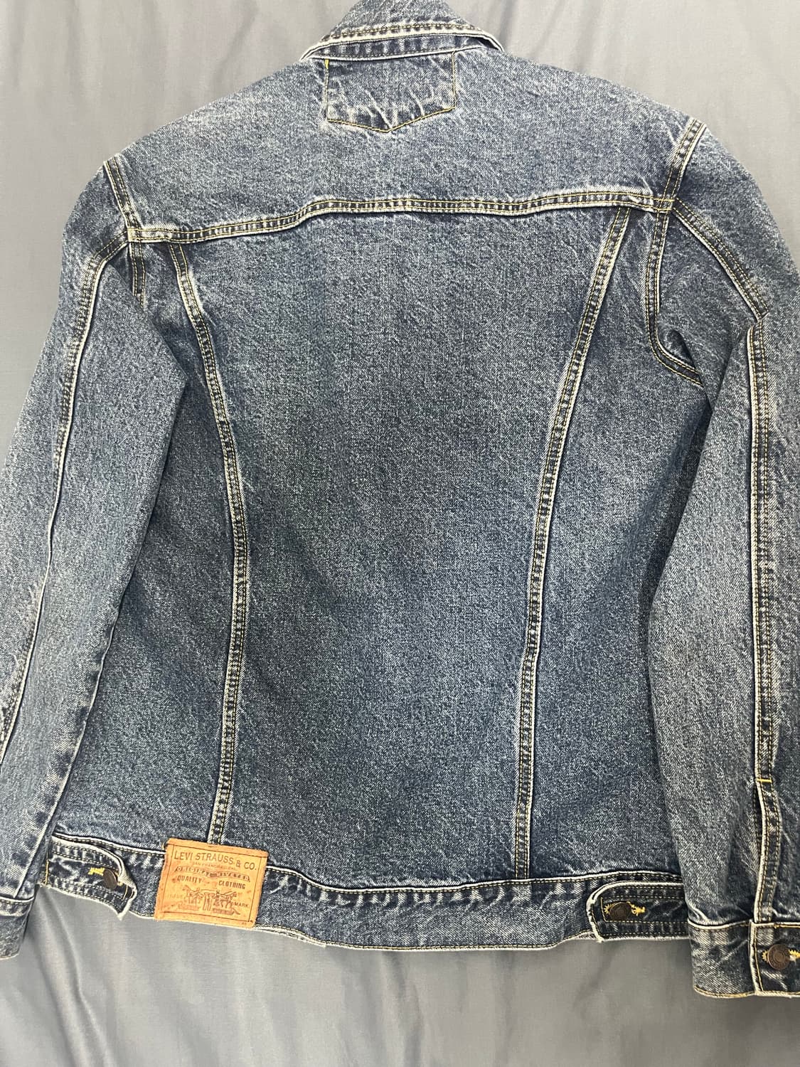 [ULTRA RARE]Levi’s Leather Patch Trucket 상품이미지2