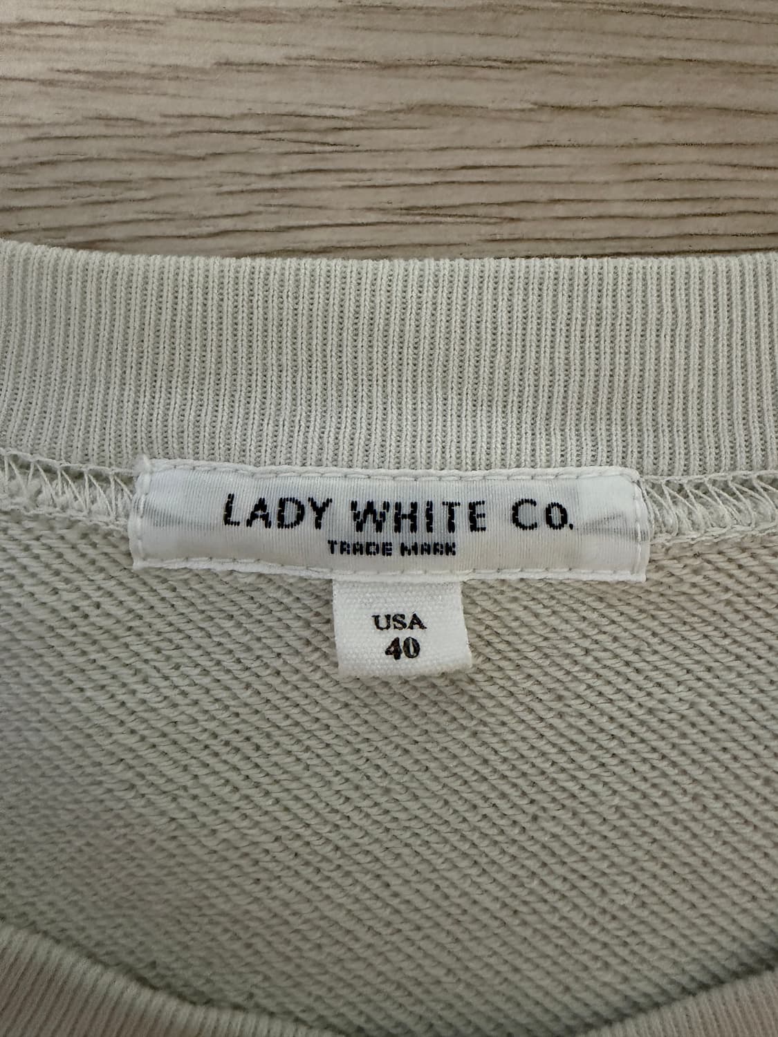 레이디화이트 맨투맨(40사이즈) 상품이미지2