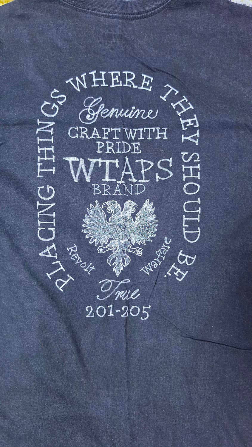 더블탭스 Wtaps Heraldry 티셔츠 5사이즈 판매 상품이미지1