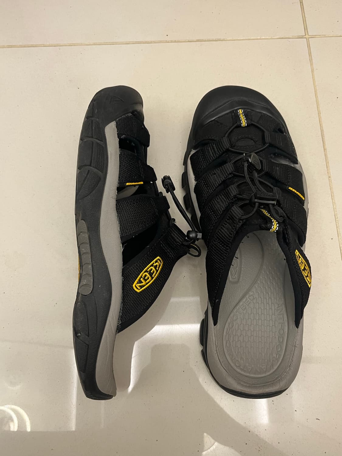 킨 뉴포트 H2 블랙 255 상품이미지3