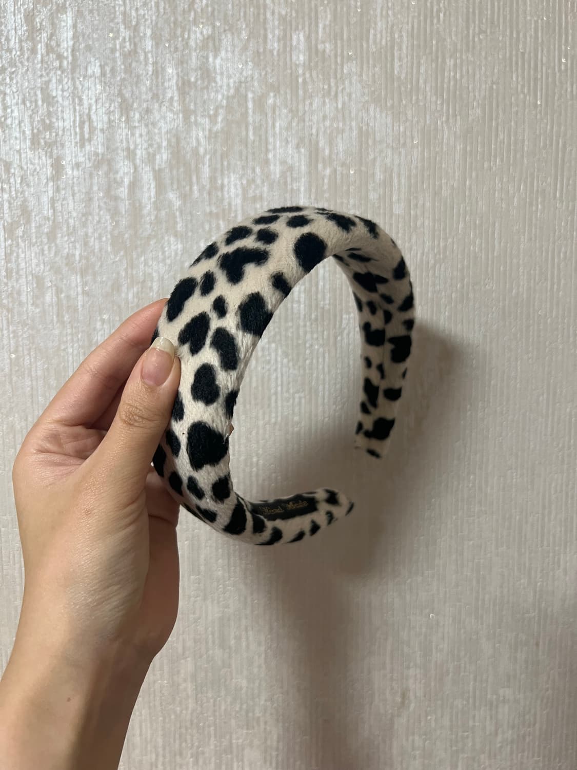 갸루 밀크카우 젖소 퍼 헤어 머리띠 상품이미지2