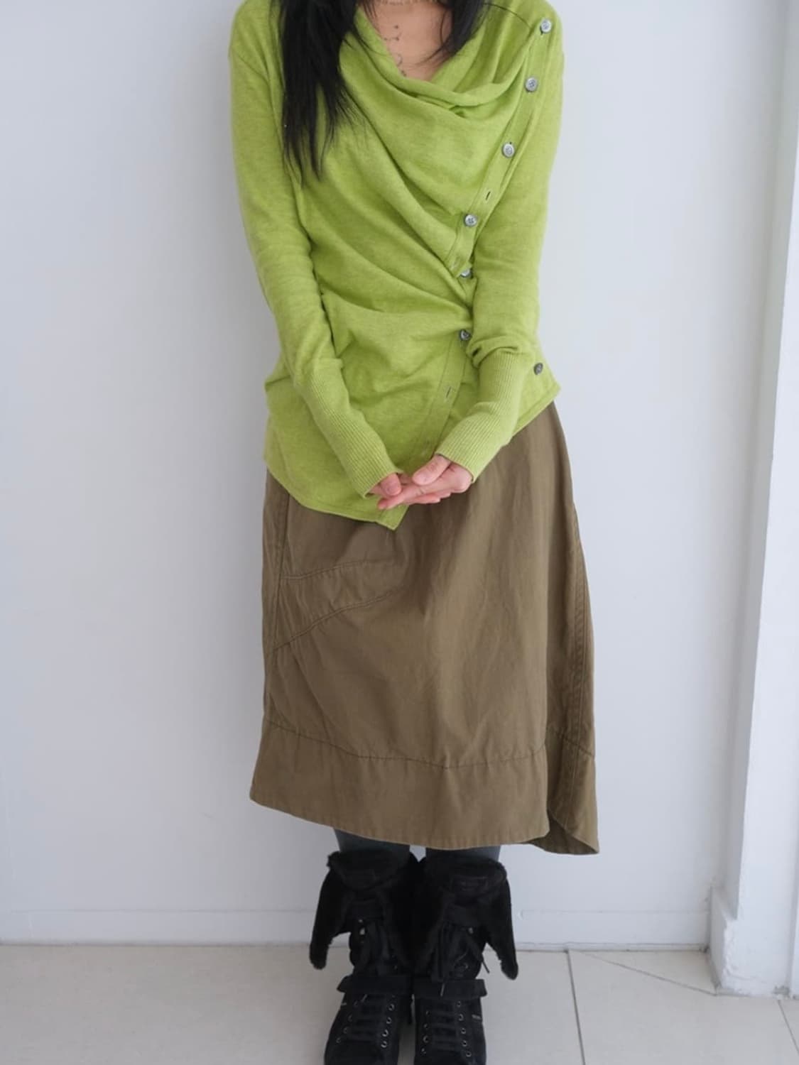 Drape button cardigan 상품이미지2
