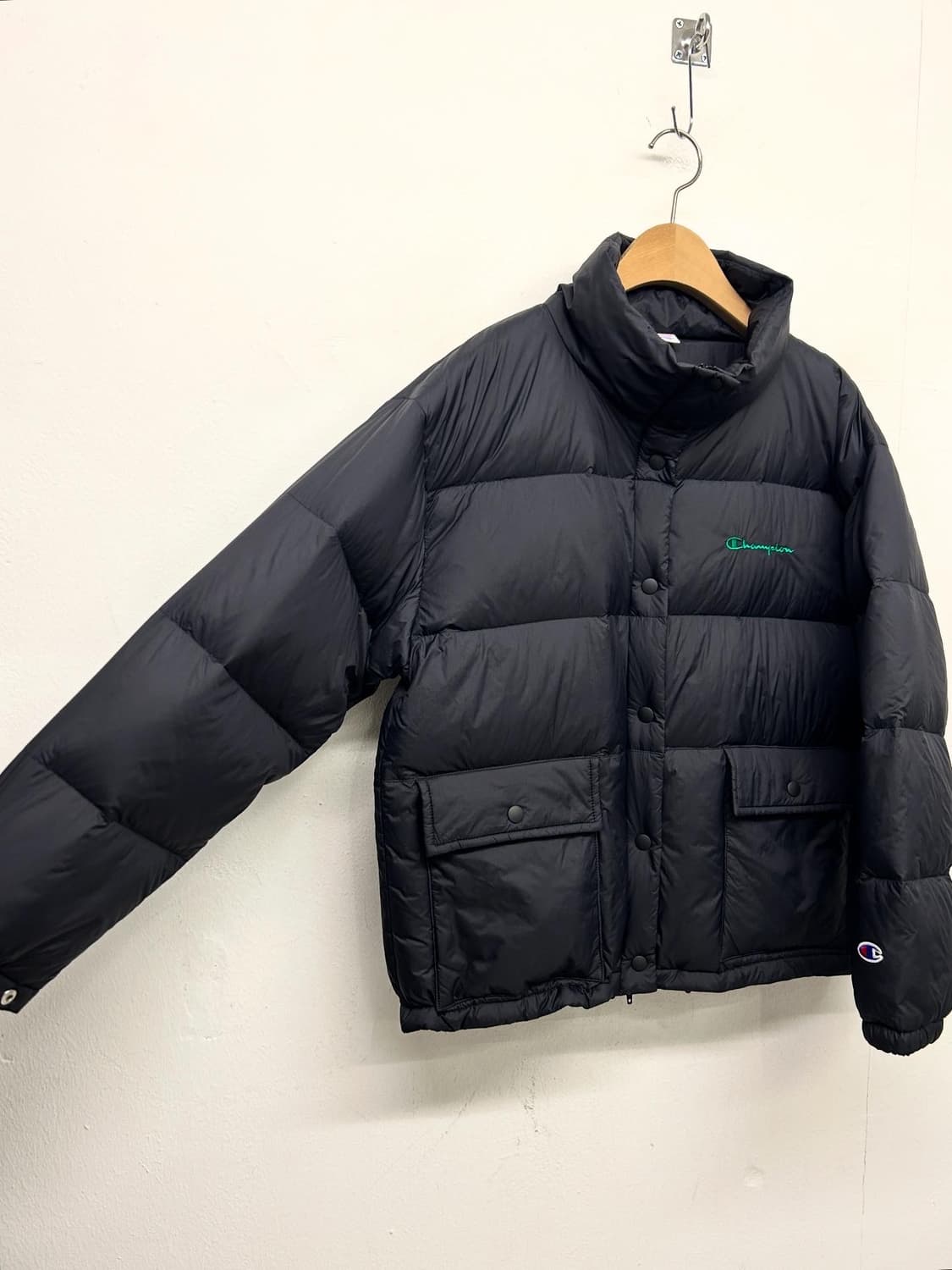 챔피온 블랙 푸퍼 패딩 자켓 상품이미지2
