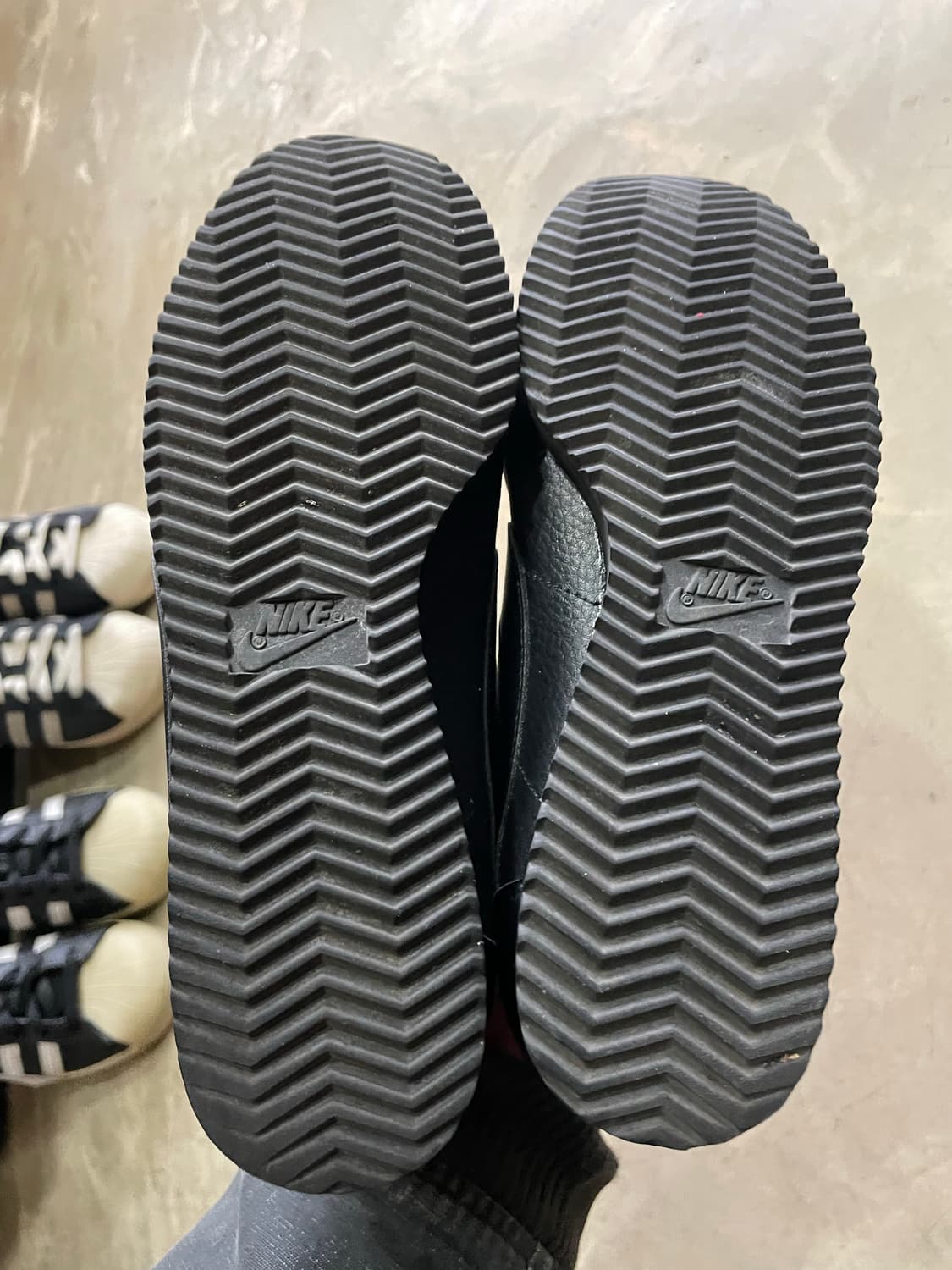 나이키 코르테즈 트리플 블랙 240 상품이미지6