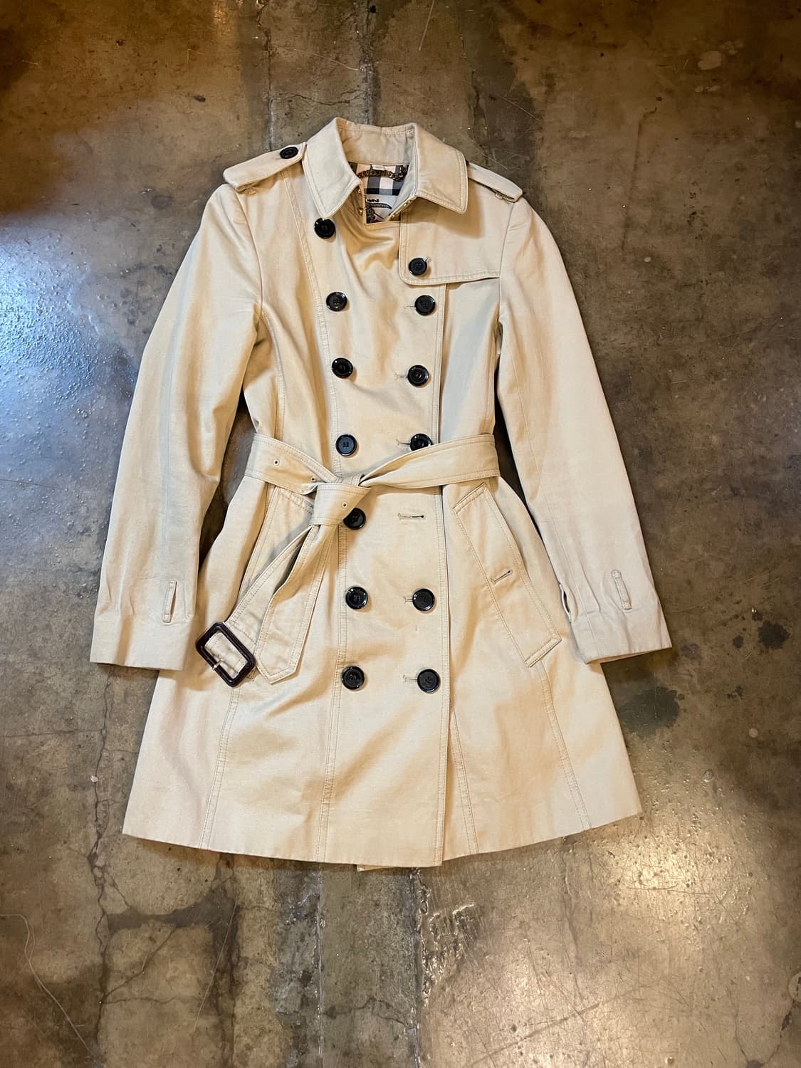 버버리 런던 트렌치 코트 상품이미지1