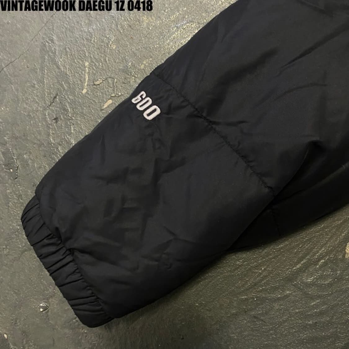 노스페이스 600 패딩 M 상품이미지3