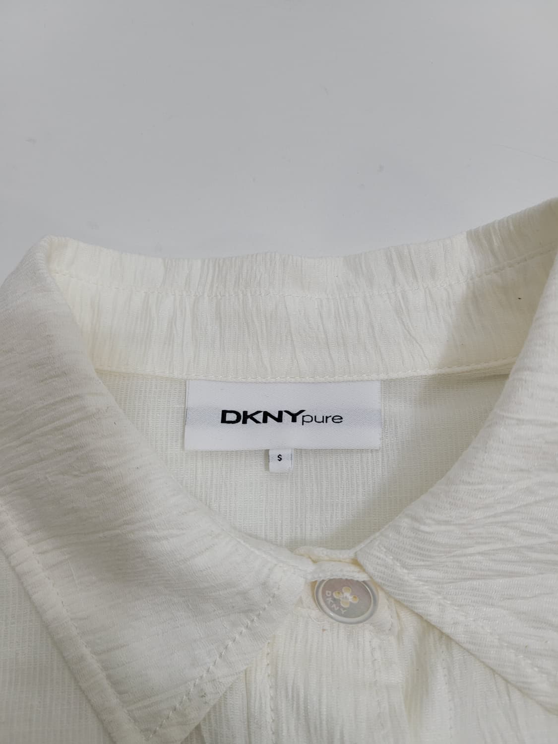 DKNY 21SS 한섬 DKNY 린넨 오버핏 크롭 셔츠 / 여 S 화이트 상품이미지8