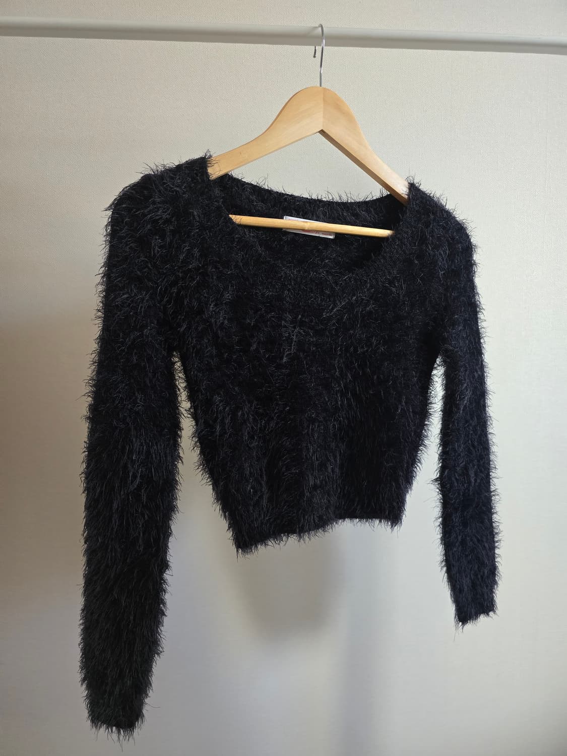 American Apparel Fuzzy Cropped Sweater 상품이미지3