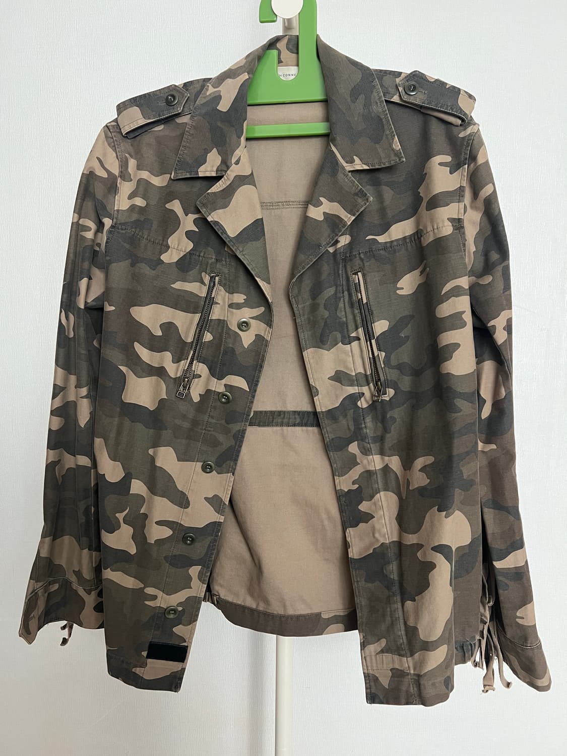 페이스커넥션 카모 프린지 자켓 상품이미지1