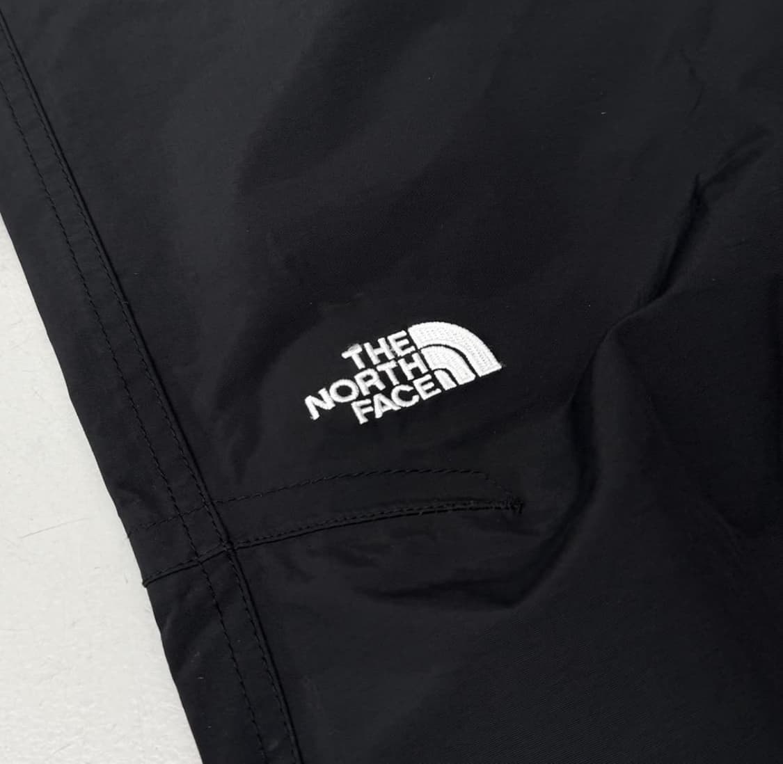 노스페이스 미들로고 고프코어 마운팅 와이드 팬츠 L 상품이미지3