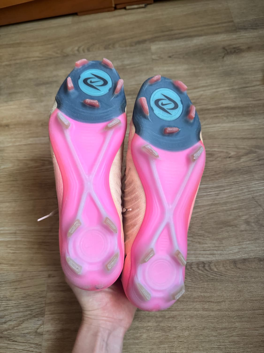 나이키 팬텀 gx2엘리트 축구화 285mm 상품이미지2