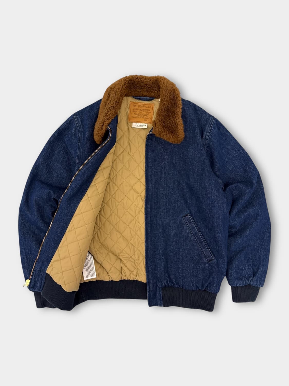 리바이스 루즈핏 시어링 베이 데님 봄버 자켓  상품이미지2