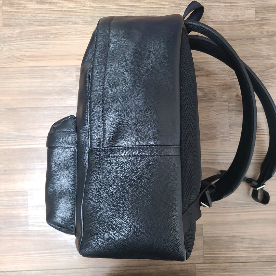 코치 찰스 레더 천연 소가죽 백팩 가방 상품이미지5