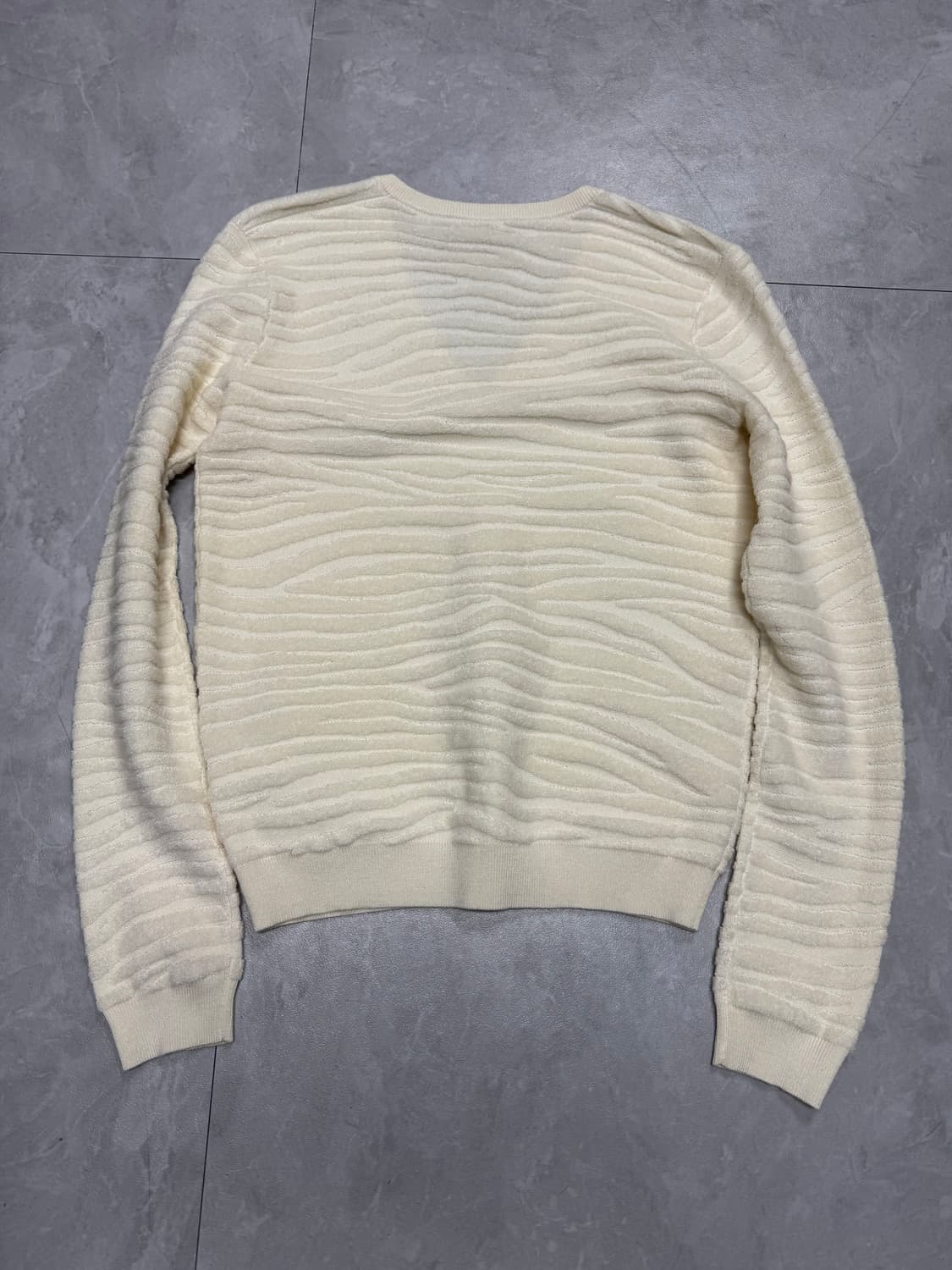 띠어리 상품이미지2