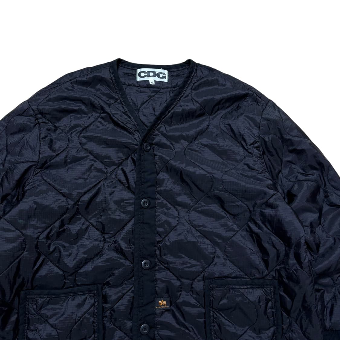 꼼데가르송 x 알파 퀼팅자켓 상품이미지4