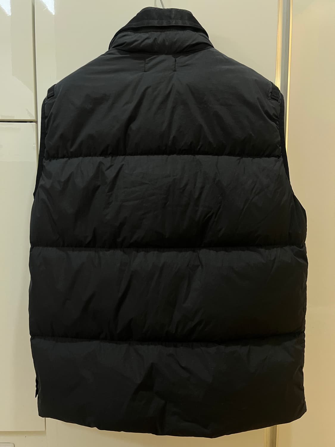 24fw 스톤아일랜드 크링클랩스 패딩조끼 L (새상품급) 상품이미지2