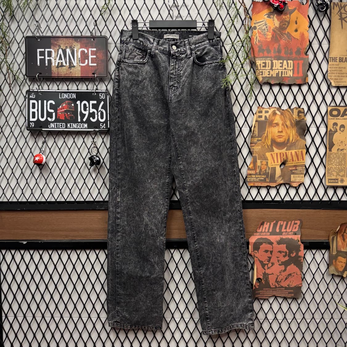 칼하트 윕 녹섬 데님 팬츠 후면 로고 포인트 흑청 상품이미지1